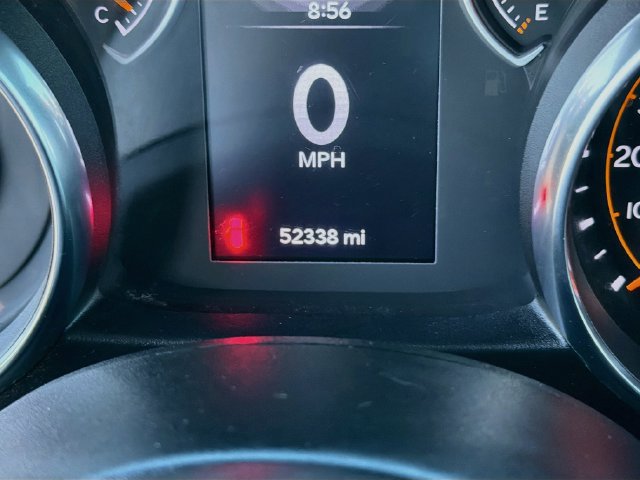 Used 2019 Jeep Wrangler Sport AWD/4WD image 12