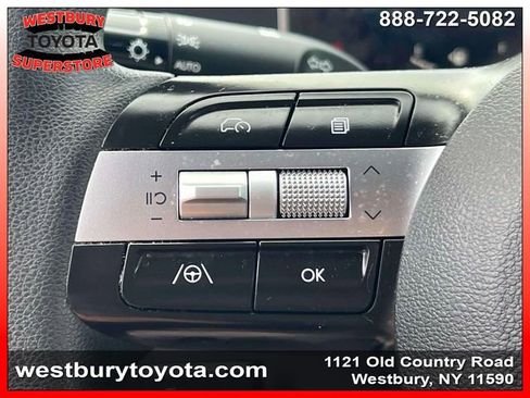 Used 2025 Hyundai Santa Cruz SEL AWD/4WD image 22