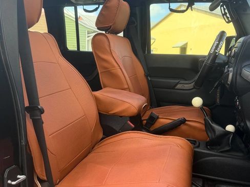 Used 2011 Jeep Wrangler Unlimited Sport AWD/4WD image 17