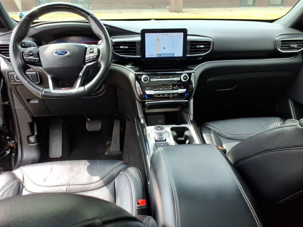 Used 2021 Ford Explorer ST w/ Equipment Group 401A AWD/4WD image 14