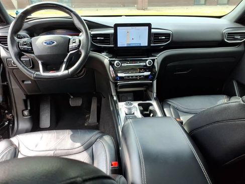Used 2021 Ford Explorer ST w/ Equipment Group 401A AWD/4WD image 14