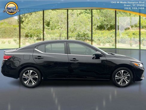 Used 2022 Nissan Sentra SV w/ Lighting Package image 22