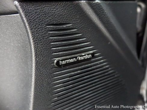 Used 2016 Dodge Challenger SRT Hellcat RWD image 24
