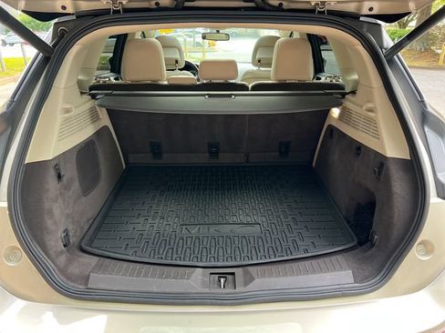 Used 2017 Lincoln MKC Select w/ Select Plus Package FWD image 20