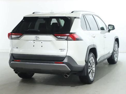 Certified 2019 Toyota RAV4 Limited image 47