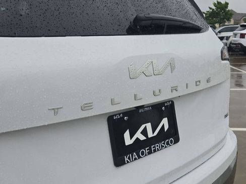 Certified 2023 Kia Telluride SX Prestige X-Line AWD/4WD image 11