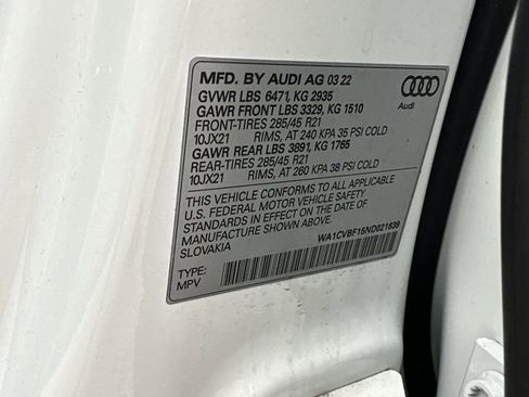 Used 2022 Audi Q8 Prestige image 40