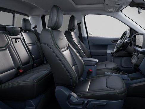 New 2025 Ford Maverick Lobo AWD/4WD image 28