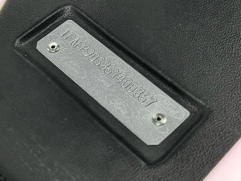 Used 2006 Ford GT RWD image 24
