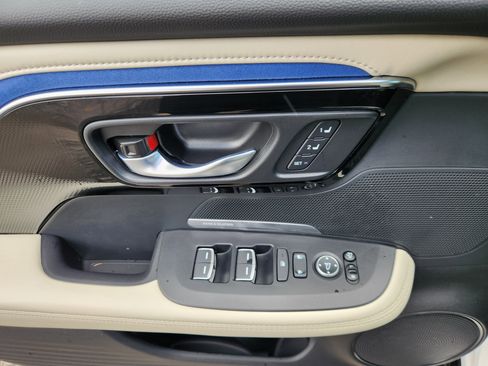 Certified 2025 Acura ADX A-Spec AWD/4WD image 18