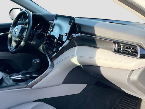 Used 2023 Toyota Camry XSE FWD image 28