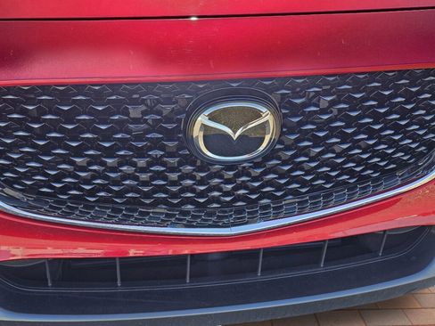 Used 2024 MAZDA CX-30 AWD 2.5 S w/ Premium Package image 3