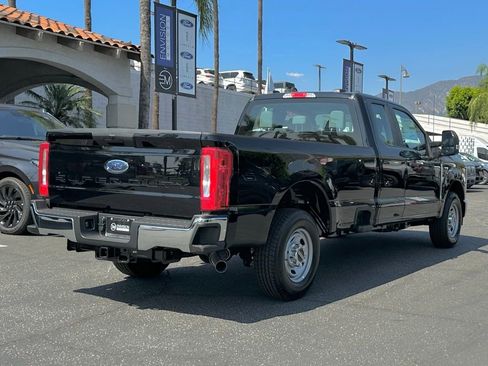 New 2026 Ford F250 XL w/ XL Chrome Package RWD image 9