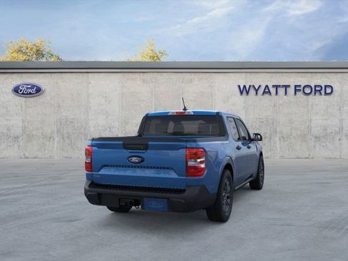 New 2025 Ford Maverick XLT image 9