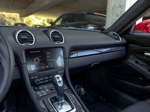 Certified 2025 Porsche 718 Cayman image 36