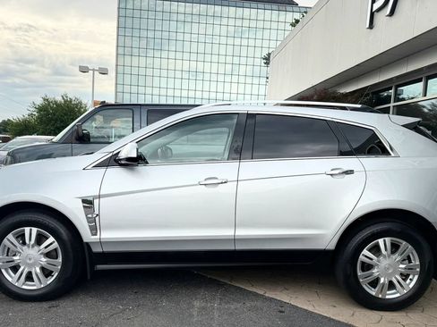 Used 2012 Cadillac SRX Luxury AWD/4WD image 4