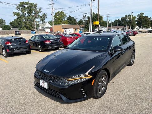Used 2023 Kia K5 LXS FWD image 4