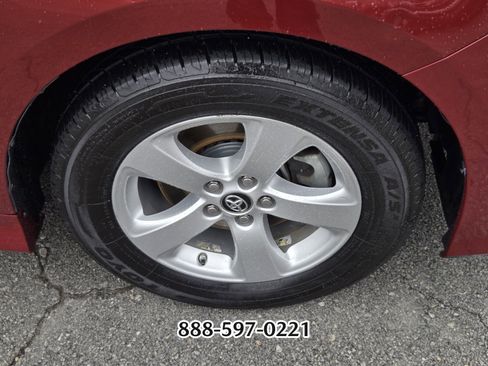 Used 2018 Toyota Sienna LE image 21