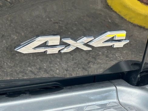 Used 2023 RAM 2500 Limited image 25