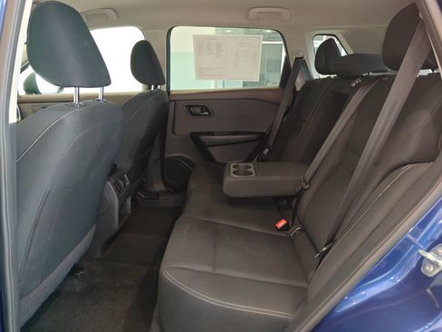 Used 2023 Nissan Rogue S AWD/4WD image 24
