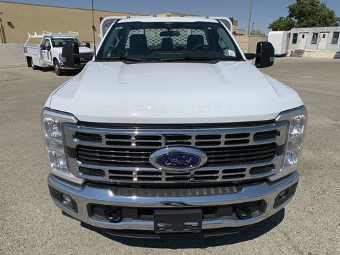 New 2025 Ford F350 XL w/ XL Chrome Package image 2