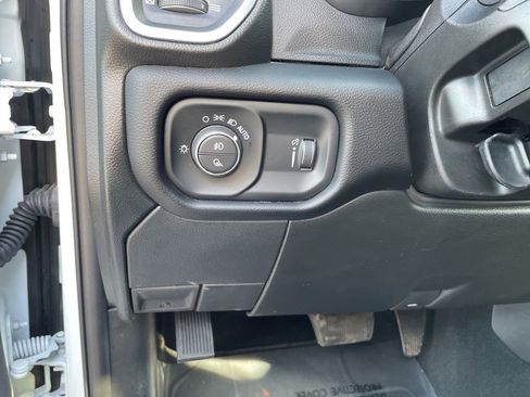 Used 2024 RAM 2500 Big Horn image 10