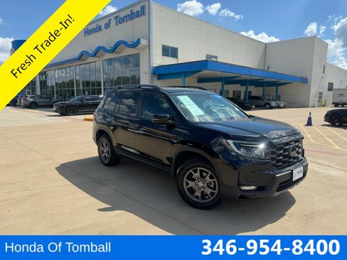 Certified 2024 Honda Passport TrailSport image 1