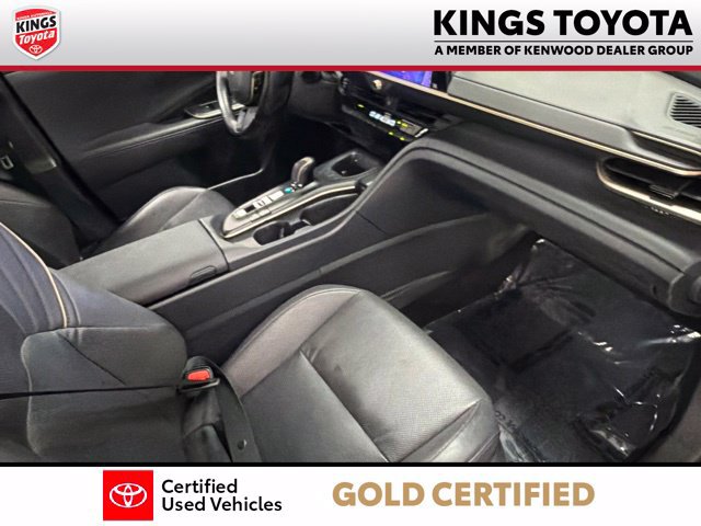 Used 2023 Toyota Crown AWD/4WD image 12