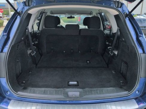 Used 2020 Nissan Pathfinder S AWD/4WD image 13