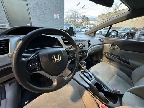 Used 2012 Honda Civic LX image 10