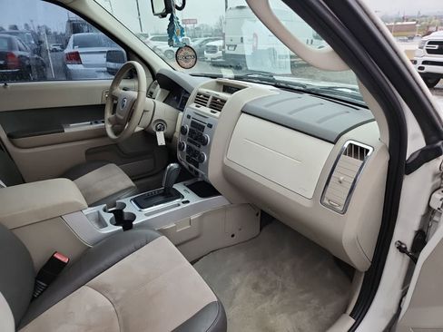 Used 2009 Mercury Mariner Premier image 17