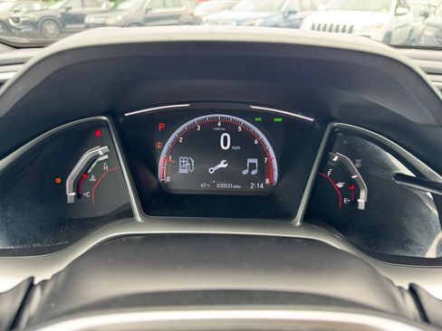 Used 2019 Honda Civic Sport image 9