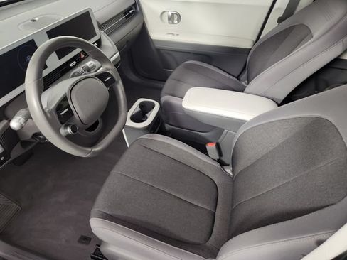 Certified 2024 Hyundai Ioniq 5 SEL AWD/4WD image 11