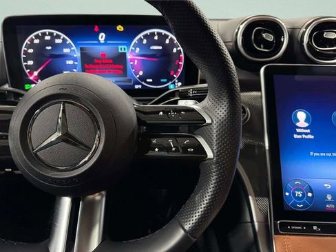Used 2023 Mercedes-Benz C 300 4MATIC Sedan image 18