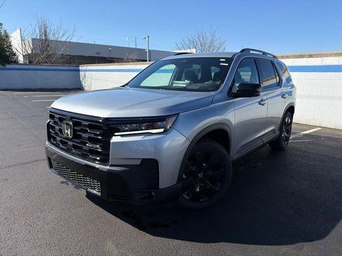 New 2026 Honda Pilot Black Edition image 1