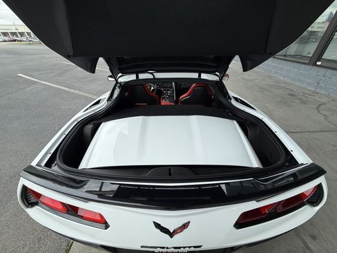 Used 2016 Chevrolet Corvette Stingray Coupe w/ Z51 2LT w/ 2LT Preferred Equipment Group RWD image 47