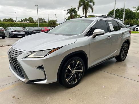 Used 2017 Lexus RX 450h AWD w/ Luxury Package image 3