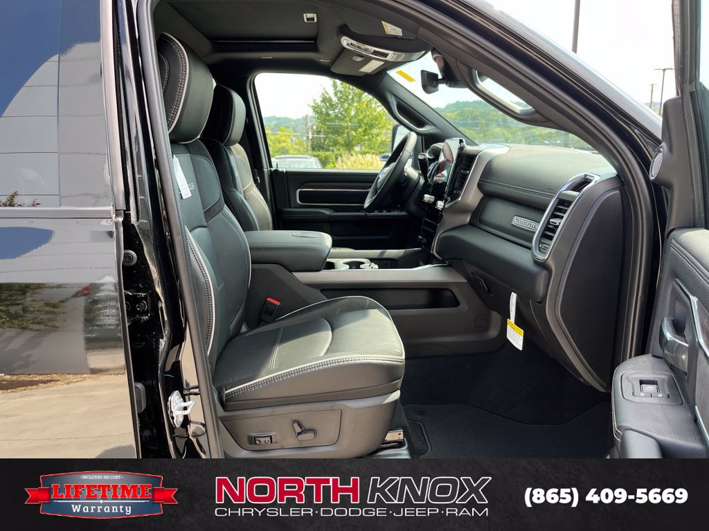 New 2027 RAM 2500 Laramie AWD/4WD image 28
