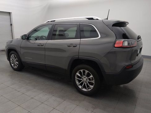 Used 2020 Jeep Cherokee Latitude Plus image 3