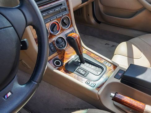 Used 2000 BMW Z3 2.5i image 32