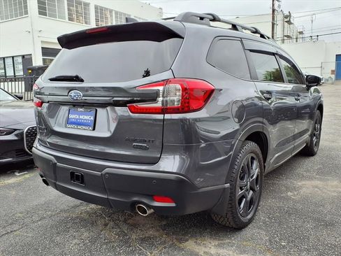 Used 2025 Subaru Ascent Onyx Edition AWD/4WD image 9