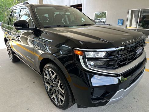 New 2026 Ford Expedition Platinum AWD/4WD image 9