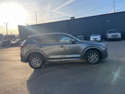 Used 2025 MAZDA CX-5 AWD 2.5 S w/ Preferred Package image 6