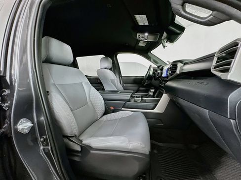 Used 2025 Toyota Tundra SR5 AWD/4WD image 28