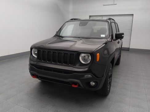 Used 2023 Jeep Renegade Trailhawk w/ Trailer Tow Group AWD/4WD image 15