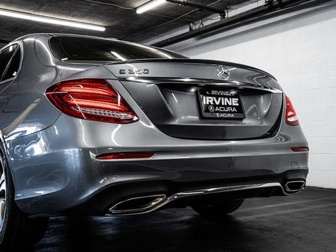 Used 2020 Mercedes-Benz E 350 Sedan image 16