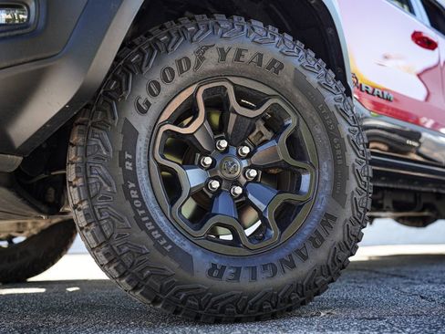 Used 2022 RAM 1500 TRX w/ TRX Level 1 Equipment Group AWD/4WD image 19