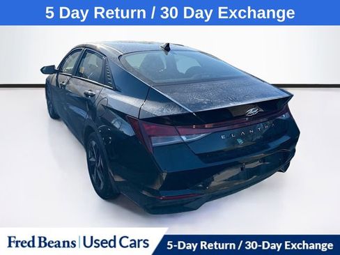 Used 2023 Hyundai Elantra SEL w/ Convenience Package image 4