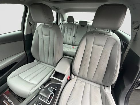 Used 2017 Audi A4 2.0T Prestige w/ Prestige Package AWD/4WD image 13