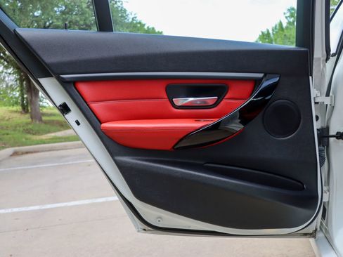 Used 2013 BMW 328i Sedan RWD image 12
